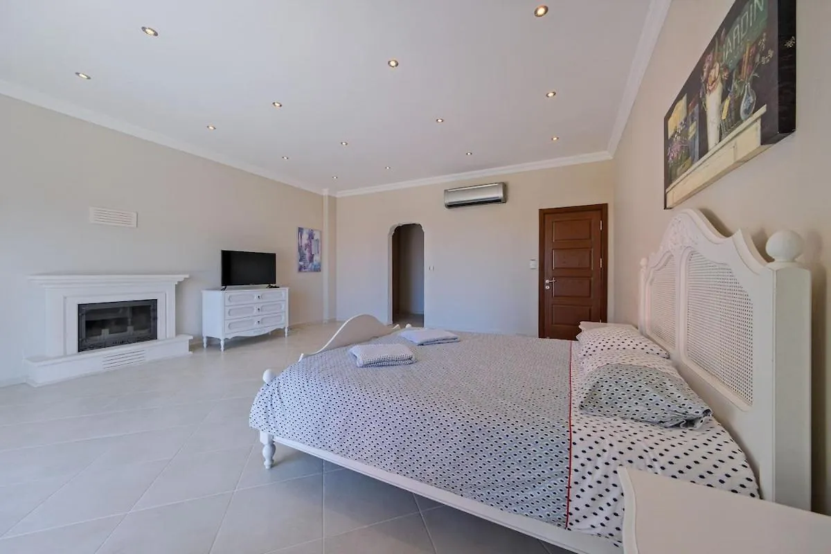 Large And Lovely Private Villa Fethiye